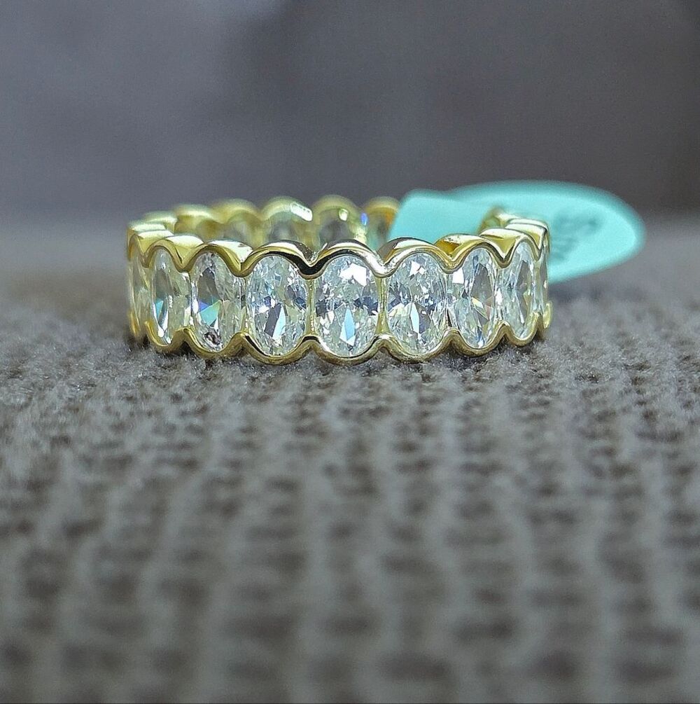 Eternity♾️ Ring💍 With Clear Baguette Crystals💎 - NWT - Picture 8 of 16